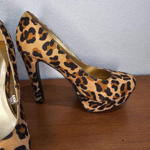 Ladies Mossimo Cheetah Print High Heels Shoes Size 9 Velvetty Texture Never Worn - Picture 8 of 13